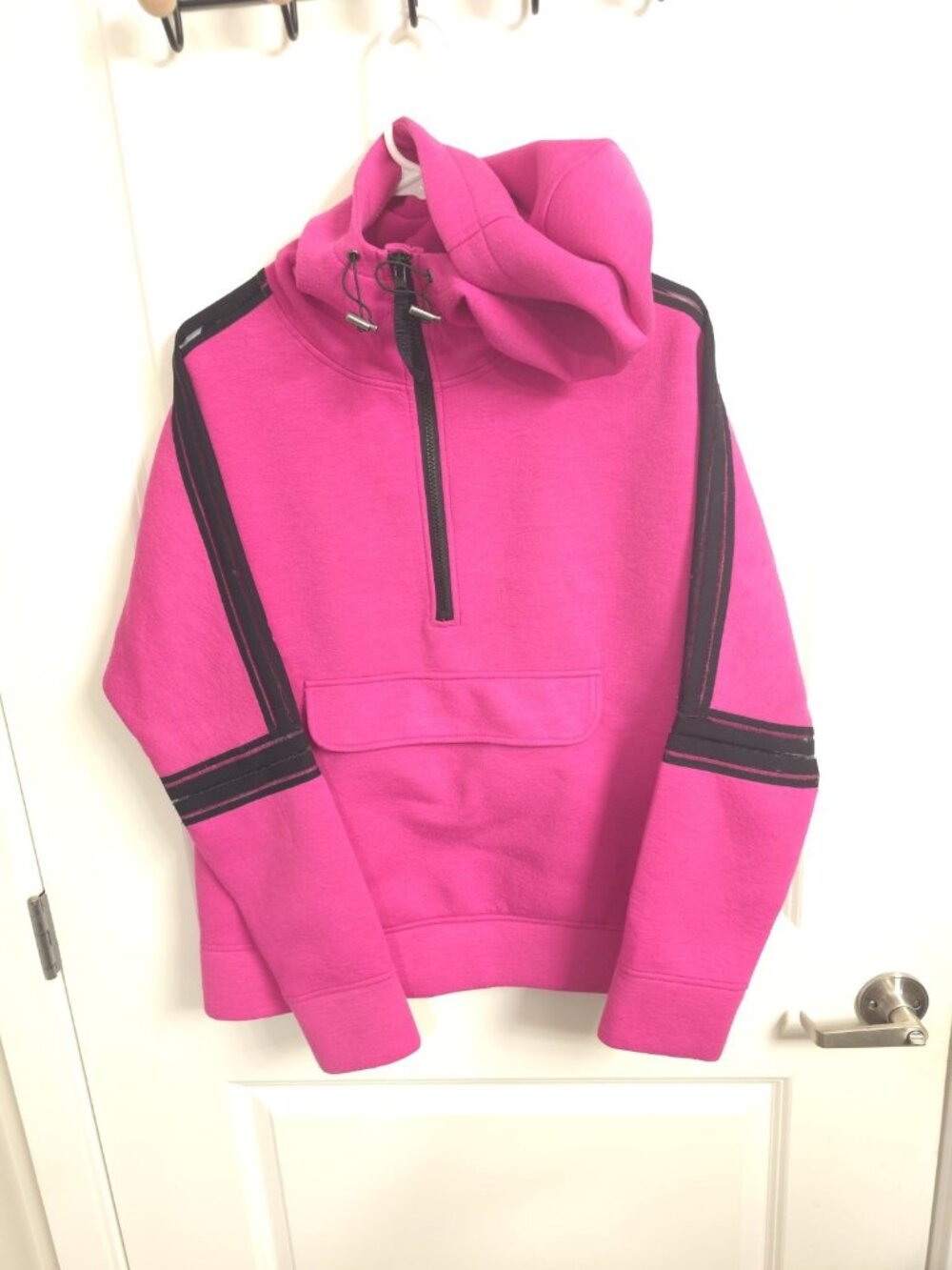 Betsey Johnson Performance Womens L Hot Pink Black Half Zip Hoodie Pullover